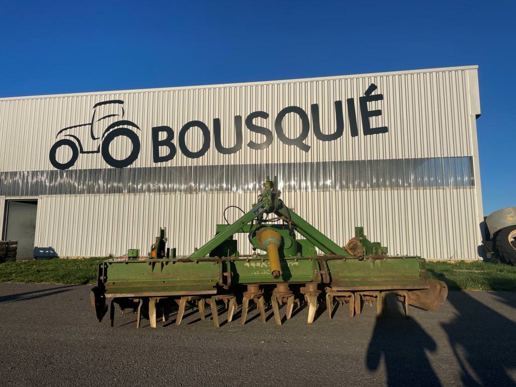 Herse rotative Amazone KE303-140 © Ets Bousquié