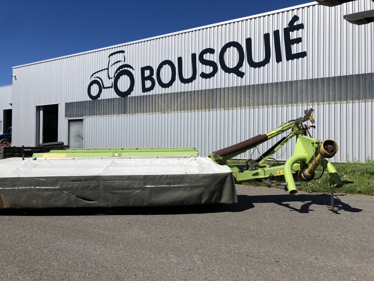 Faucheuse conditionneuse Claas Disco 3050 © Ets Bousquié