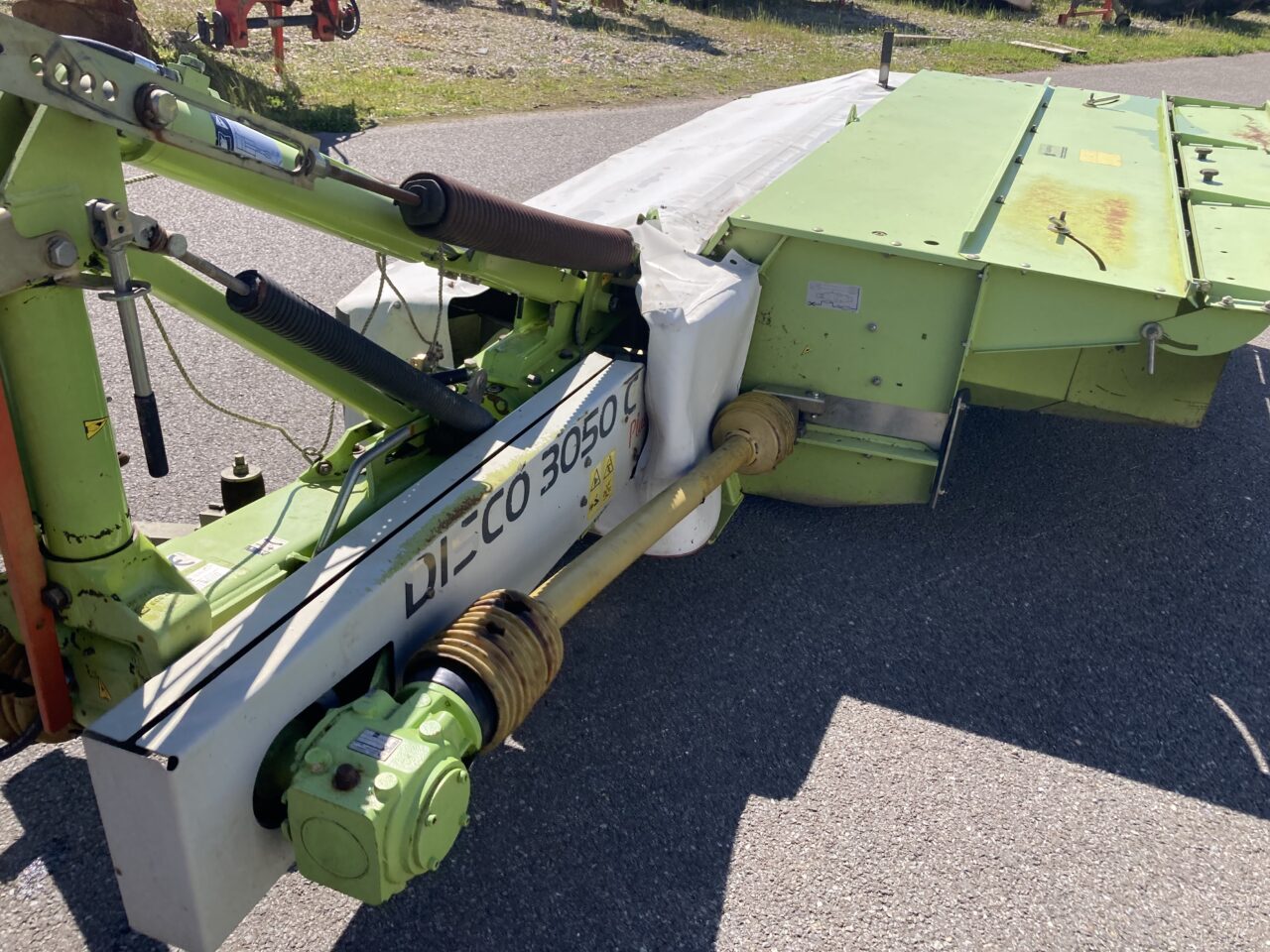 Faucheuse conditionneuse Claas Disco 3050 © Ets Bousquié