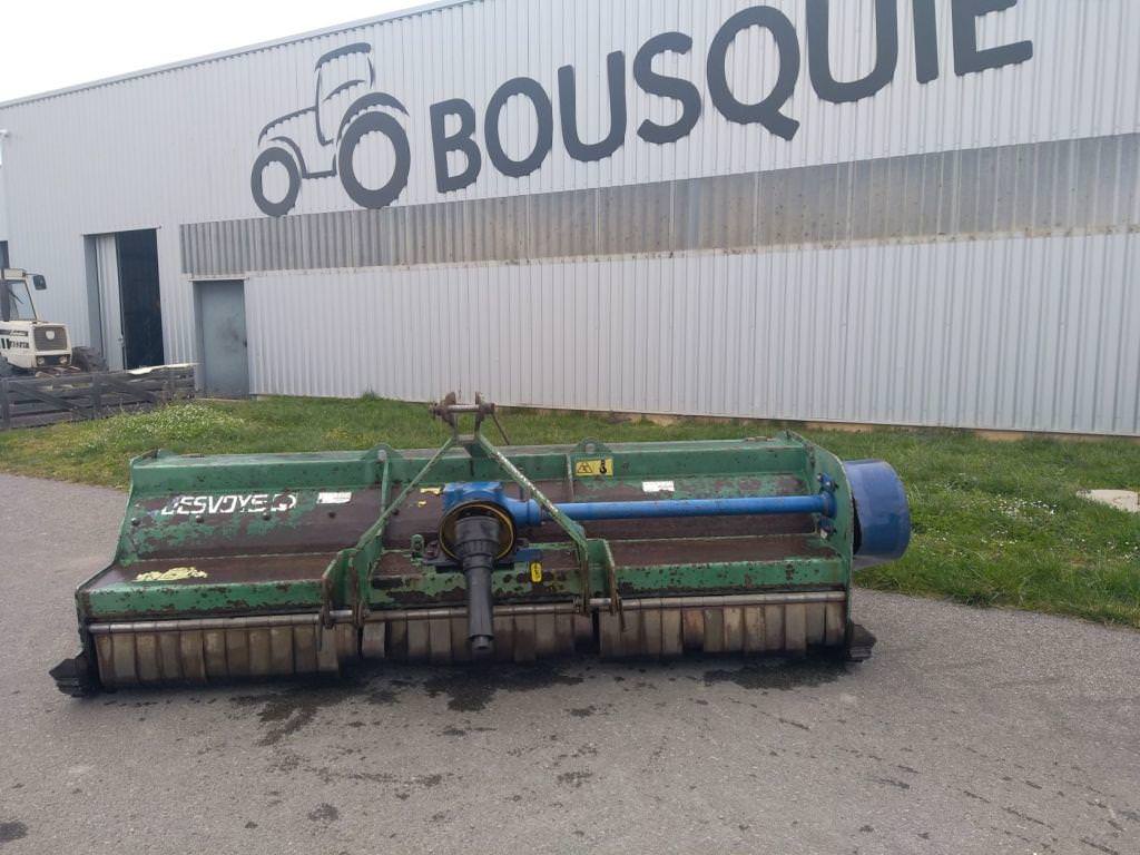 Broyeur à axe horizontal Desvoys DR4 © Ets Bousquié