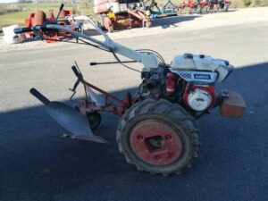 Motoculteur Kubota T 520