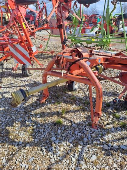 Faneuse Kuhn GF5001 MH © Ets Bousquié