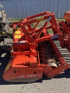 Herse rotative Kuhn HR252