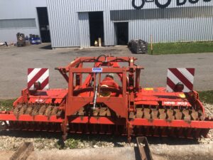 Herse rotative Kuhn HRB303D