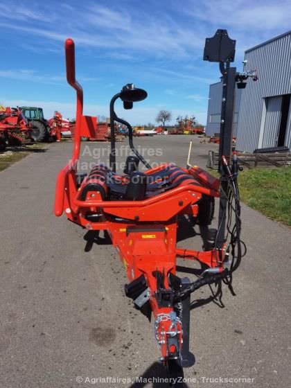 Enrubanneuse KUHN RW 1410C © Ets Bousquié