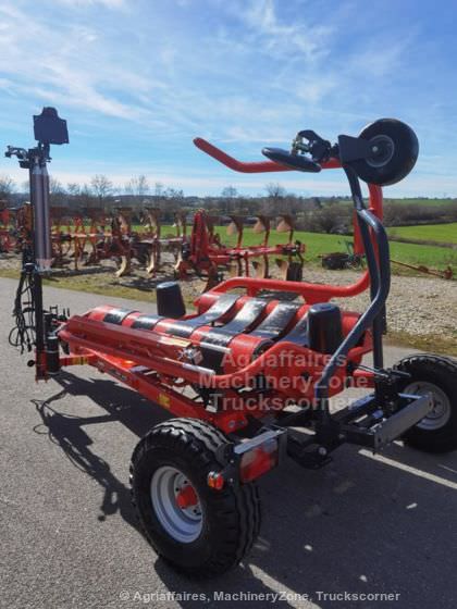 Enrubanneuse KUHN RW 1410C © Ets Bousquié